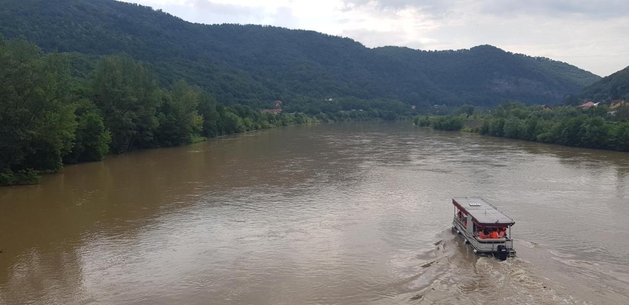 Havva Hotel Călimăneşti Eksteriør billede